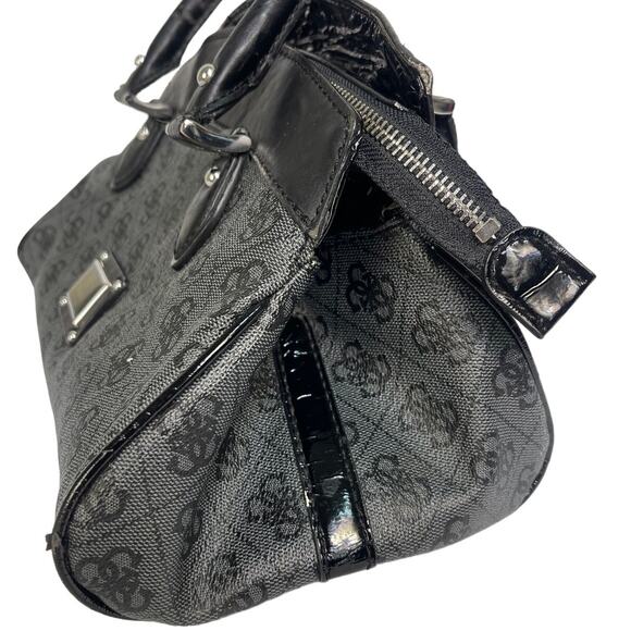 Guess Grey and Black Logo Purse Hand Bag - Picture 7 of 9